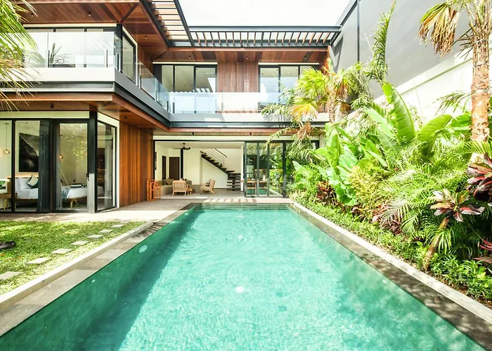 Chic 4br, 200m To Canggu's Blissful Haven