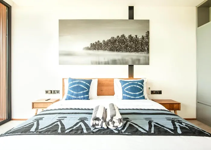 Chic 4br, 200m To Canggu's Blissful Haven ヴィラ