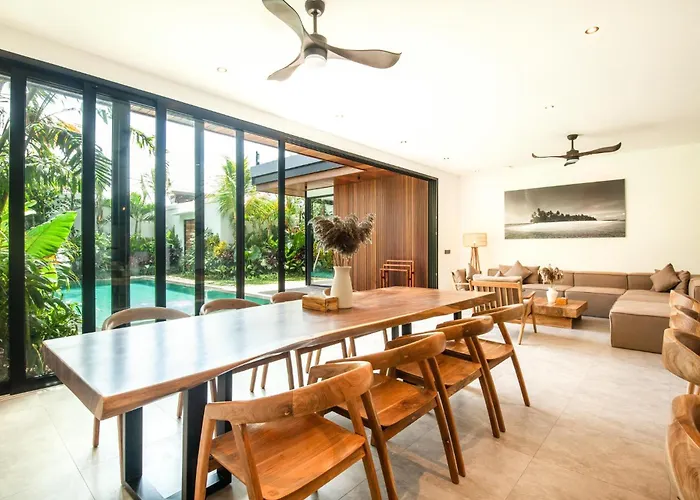 Chic 4Br, 200M To Canggu'S Blissful Beach Haven Villa *