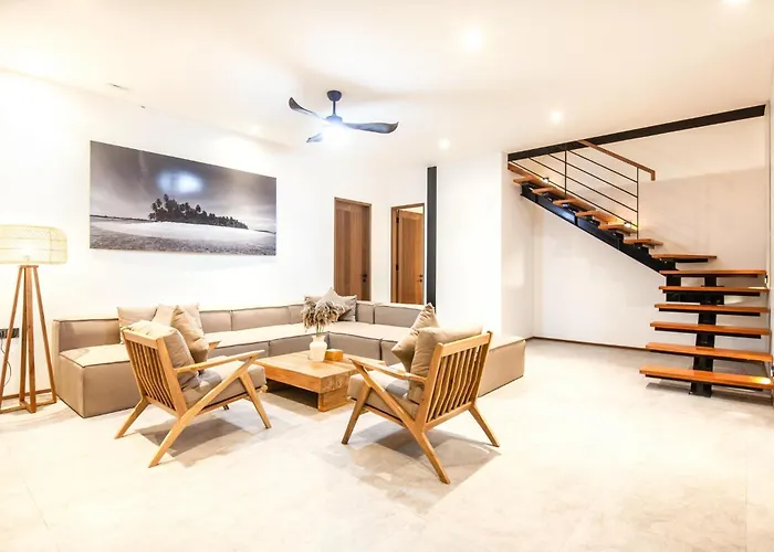 Chic 4Br, 200M To Canggu'S Blissful Beach Haven Canggu (Bali)