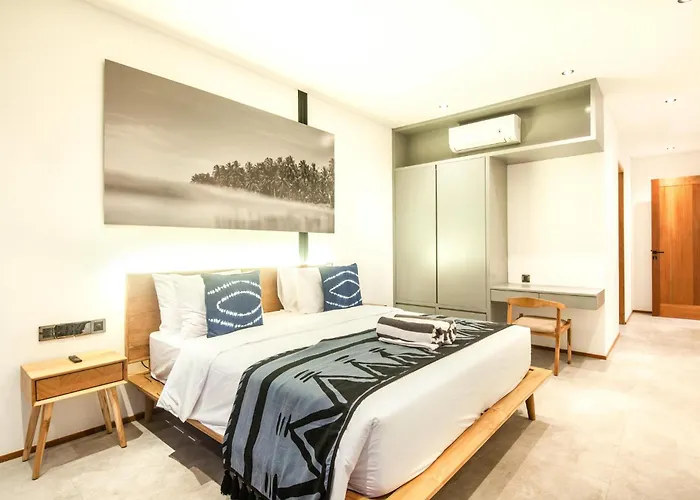 Villa Chic 4Br, 200M To Canggu'S Blissful Beach Haven *