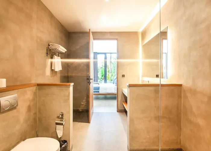 Chic 4Br, 200M To Canggu'S Blissful Beach Haven *