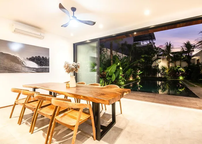 Chic 4Br, 200M To Canggu'S Blissful Beach Haven Canggu (Bali)