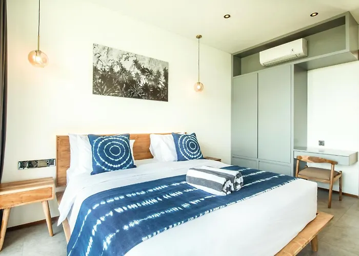 Chic 4br, 200m To Canggu's Blissful Haven ヴィラ