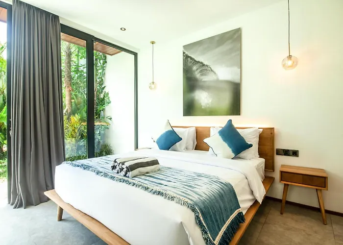 Chic 4Br, 200M To Canggu'S Blissful Beach Haven Villa *
